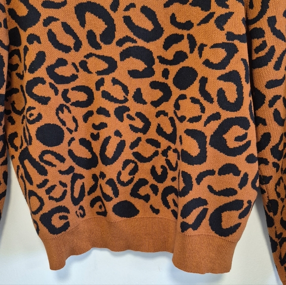 Anthropologie Lea & Viola Leopard Print Cardigan Sweater V Neck Button Up Sz S - Picture 8 of 11